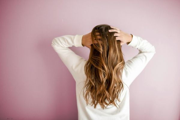 Pourquoi choisir Olaplex pour restaurer vos cheveux abîmés ?