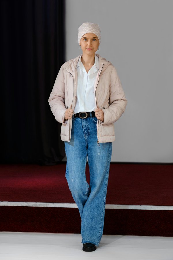 Comment porter un jean large femme pour être tendance ?